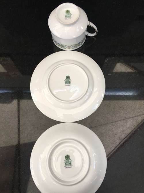 Absolutely Stunning Vintage Royal Albert/Paragon "PANDORA" Fine Bone China Tea Trio