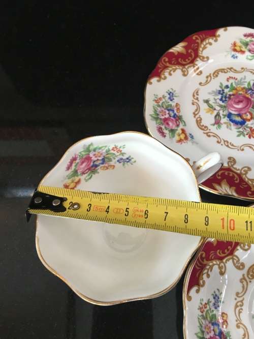Ultra Rare c1939 Reg:832881 Royal Albert "CANTERBURY" Red Floral & Gold Gilt Tea Trio