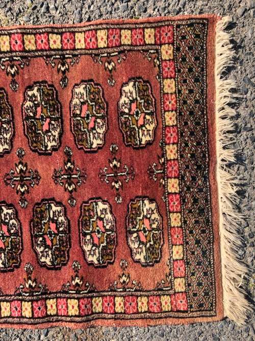 WOW !!! STUNNING PURE WOOL HAND KNOTTED SMALL BOKHARA PERSIAN CARPET 930 X 600mm