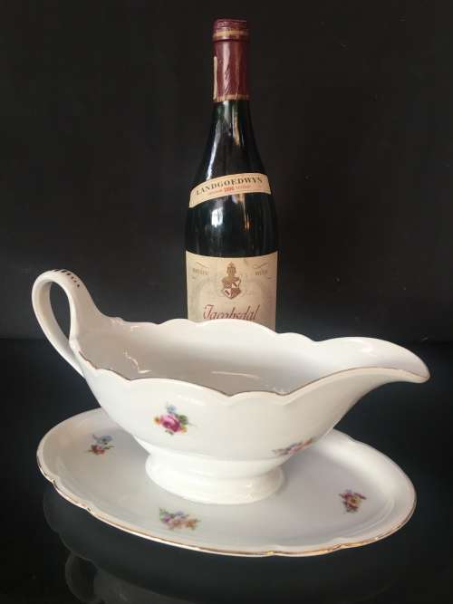 Beautiful Large Vintage Hutschenreuther  Selbe Porcelain Gravy/Sauce Boat Tableware