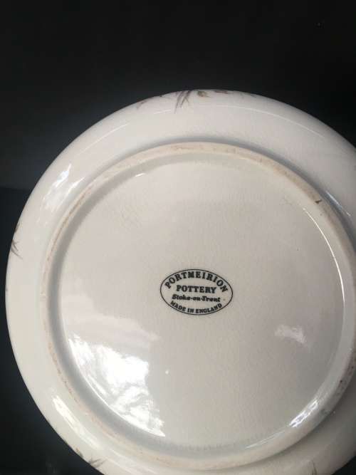 Beautiful Large Vintage Ladies Portmeirion Red Rose Potty, Ideal as planter or display