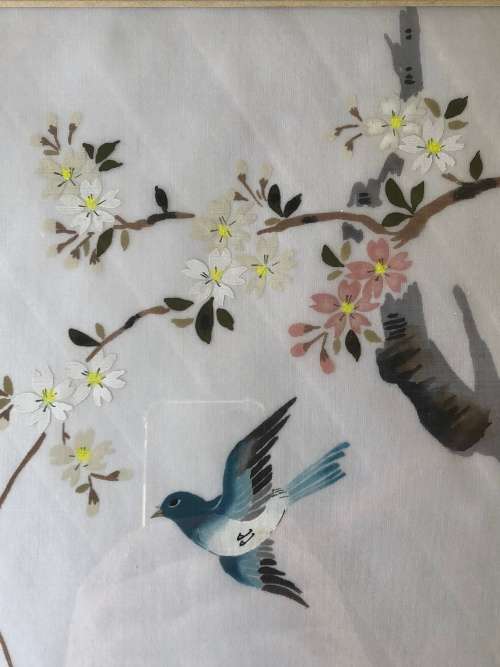 WOW !!! STUNNING CHINESE PAINTING ON SILK FRAMED WITH CALLIGRAPHY