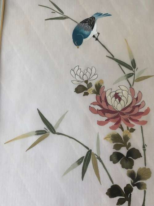 WOW !!! STUNNING CHINESE PAINTING ON SILK FRAMED WITH CALLIGRAPHY