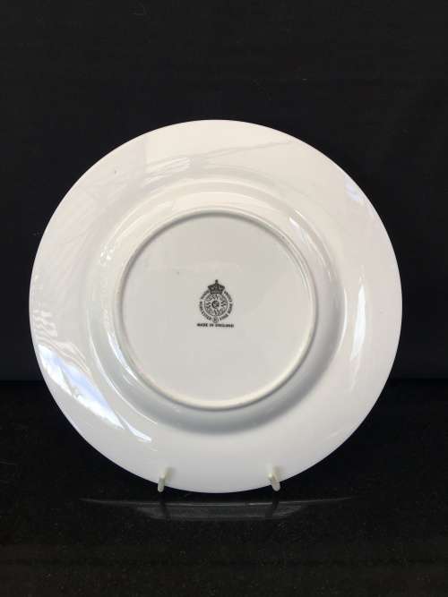 Stunning Vintage Royal Worcester Fine Bone China Horse and hound fox hunting Display Plate. 23 cm