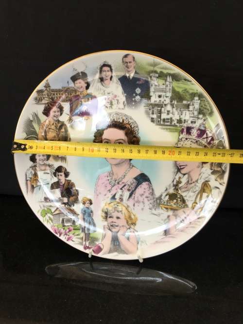 Stunning Coalport China 28 cm Display Plate "To Celebrate The 60th Birthday Of Queen Elizabeth 1986