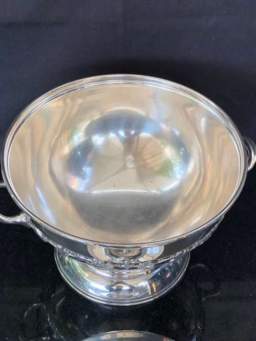 WOW !!! STUNNING LARGE SILVER PLATED TUREEN BY SERANCO WITH ANTIQUE SERVING SPOON