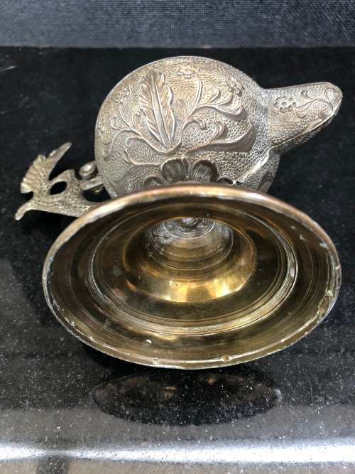 WOW !!! STUNNING CAST ANTIQUE CHINESE STYLE OIL BURNER LAMP WITH SALAMANDER HANDLE