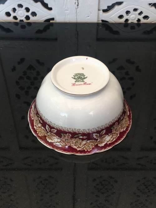 Stunning c1940s "BRIAR ROSE" Tuscan Fine Bone China Red & Gold Gilt Sugar Bowl