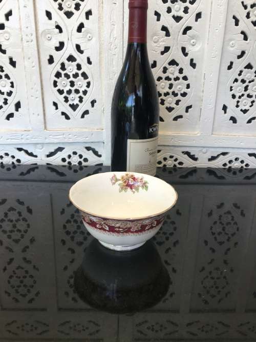 Stunning c1940s "BRIAR ROSE" Tuscan Fine Bone China Red & Gold Gilt Sugar Bowl