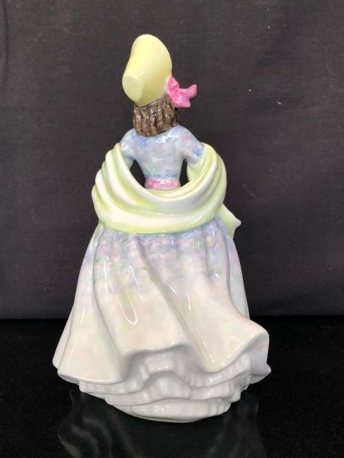 CLEARANCE   ROYAL DOULTON FIGURINE `CLARE` HN 2793 (1979 - 1984) BY PEGGY DAVIES