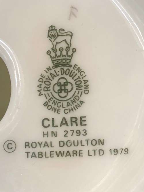CLEARANCE   ROYAL DOULTON FIGURINE `CLARE` HN 2793 (1979 - 1984) BY PEGGY DAVIES