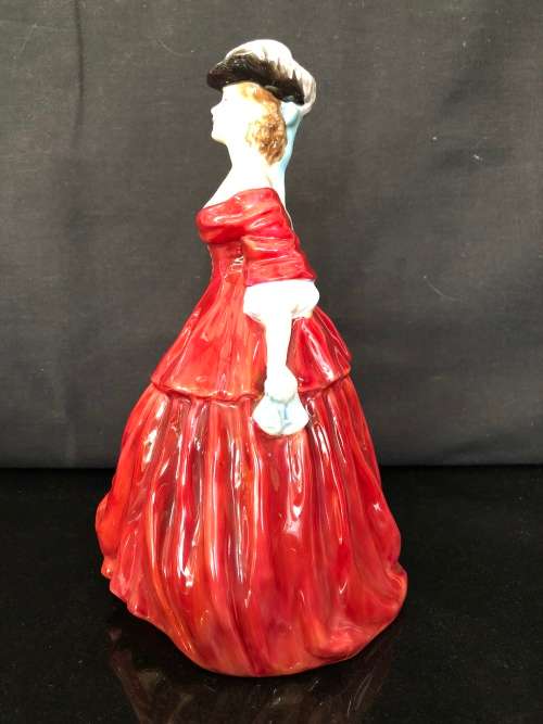 XMAS CLEARANCE !!!!  ROYAL DOULTON FIGURINE "VIVIENNE" HN 2073 (1950 - 1967) BY LESLIE HARRADINE