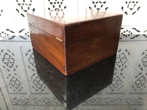 WOW !!! FANTASTIC ANTIQUE MAHOGANY CIGAR HUMIDOR INCLUDING A SOLINGEN CIGAR CUTTER