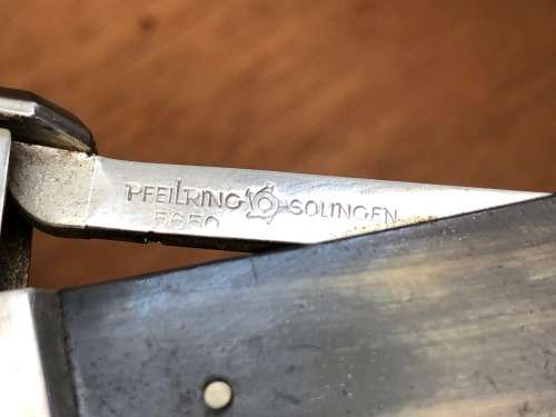 WOW !!! FANTASTIC ANTIQUE MAHOGANY CIGAR HUMIDOR INCLUDING A SOLINGEN CIGAR CUTTER