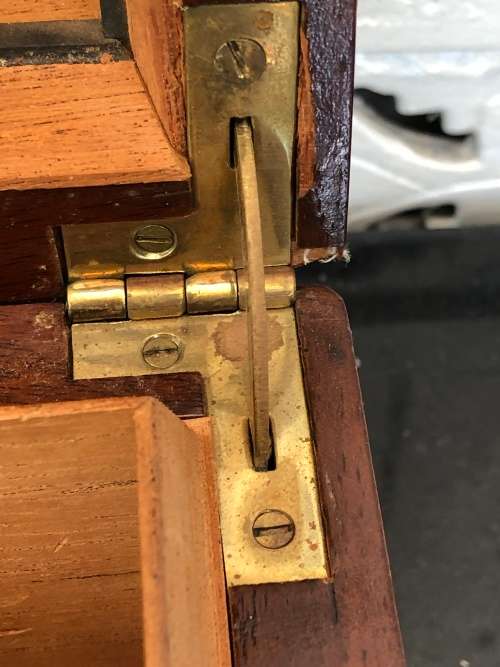 WOW !!! FANTASTIC ANTIQUE MAHOGANY CIGAR HUMIDOR INCLUDING A SOLINGEN CIGAR CUTTER