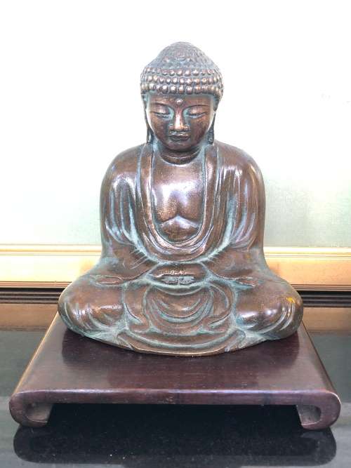 WOW !!! STUNNING VINTAGE BRONZE STATUE OF A AMIDA BUDDHA KAMAKURA ON A WOODEN BASE
