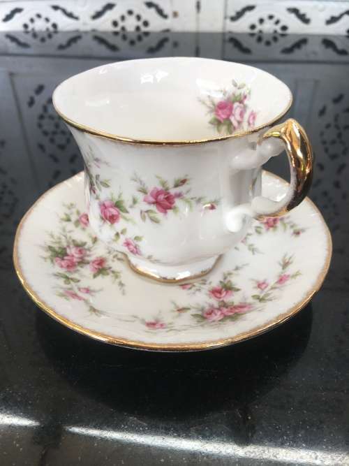 Rare c1966  Paragon "Victoriana Rose" By Appointment to Her Majesty The Queen. Tea Duo