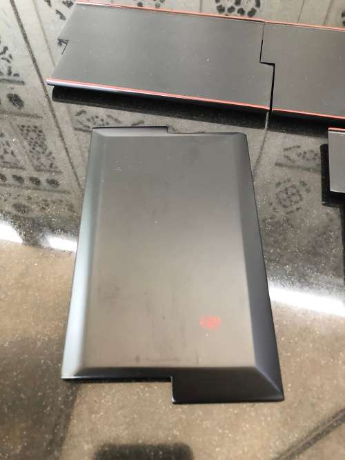 WOW !!! AWESOME BOXED SET OF FIVE INTERLOCKING EBONISED JAPANESE SUSHI PLATES DATED 1997 - SIGNED