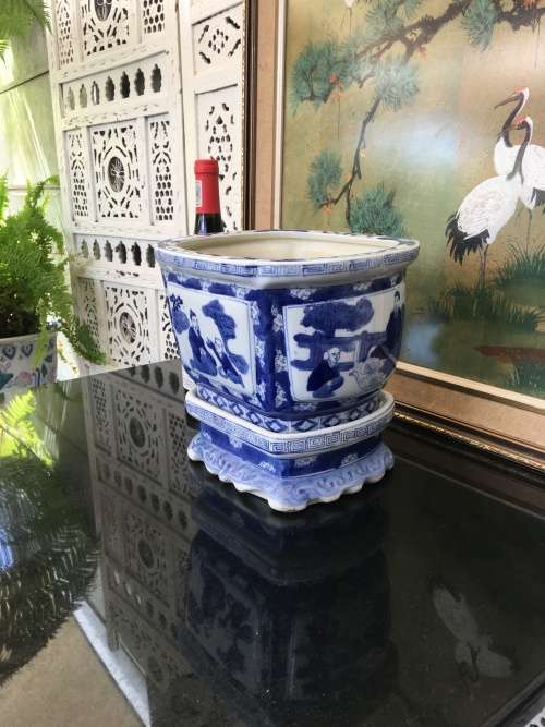 Rare Chinese Qianlong Marked Oval Hand Painted Blue Porcelain Plant Stand on Porcelain Base.