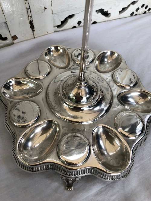 WOW !!! FANTASTIC LARGE SILVERPLATE EGG CADDY WITH 6 CUPS AND SPOONS - JAMES DIXON AND SONS