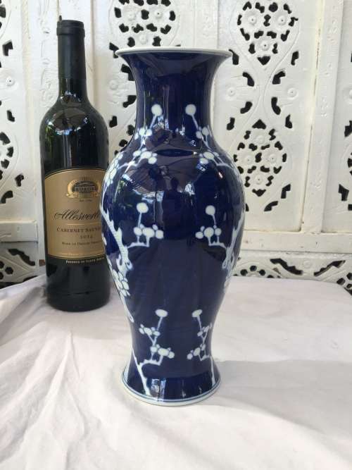 Absolutely Beautiful Hand Painted 26 cm Tall Chinese Kangxi Double Blue Ring Prunus Baluster Vase.