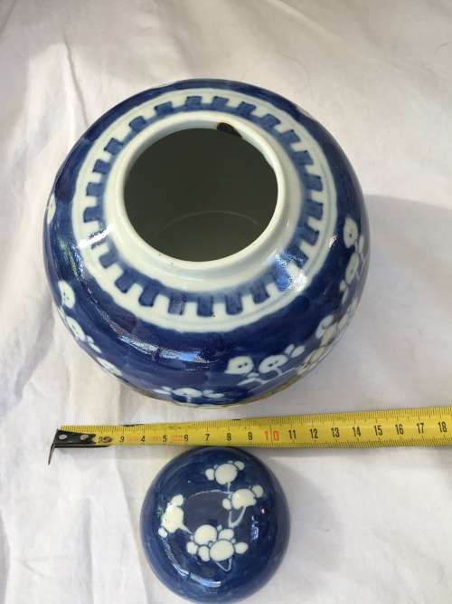 Absolutely Beautiful Old Hand Painted  Chinese Kangxi Double Blue Ring Prunus Ginger Jar.