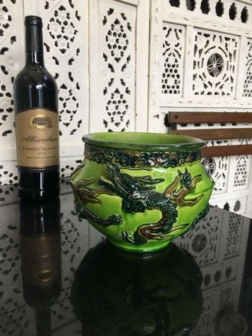 Magnificent Detailed Antique Japanese Meiji  Awaji Flambe Glazed Moriage Dragon Jardiniere.