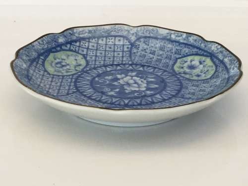 Vintage Japanese Mino-Yaki- Signed  12 cm Dish Traditional Hand Made & Painted Porcelain