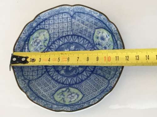 Vintage Japanese Mino-Yaki- Signed  12 cm Dish Traditional Hand Made & Painted Porcelain