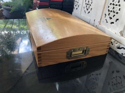 WOW !!! MASSIVE COLLECTION OF WORLD COINS WITH SOME COIN CASES - OVER 2000 COINS