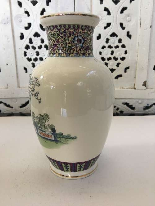 A Delightful Chinese Marked 20cm Baluster Vase Ladies in the Palace Gardens