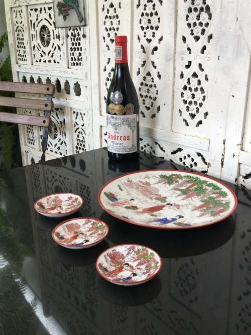 Beautiful Japanese c1930s  Nippon Tokusei marked Arita Imari Cake Plate 25 cm  & 3 small dishes