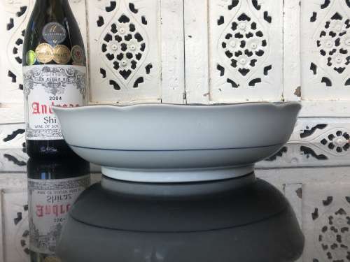 Beautiful Old Japanese Toho Minoyaki Blue Ground Hand Painted under high Gloss Scalloped Salad Bowl