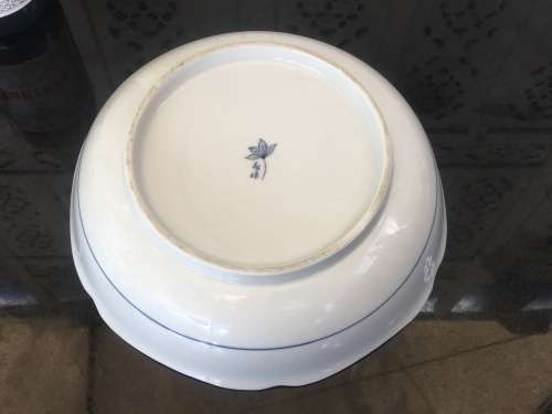 Beautiful Old Japanese Toho Minoyaki Blue Ground Hand Painted under high Gloss Scalloped Salad Bowl