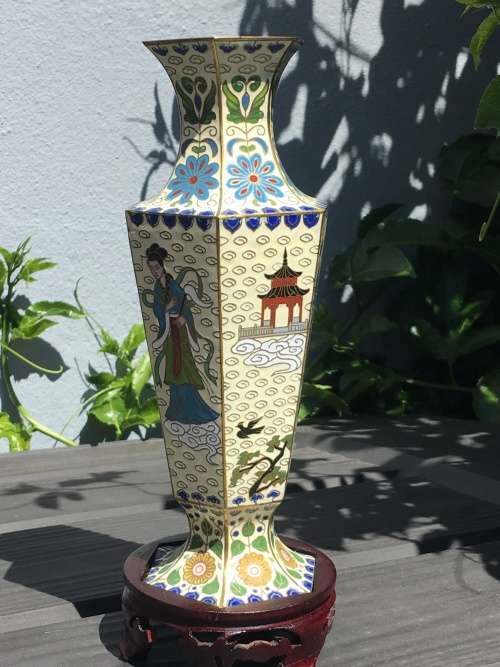 Beautiful Antique Chinese Cloisonne Vase Depicting Guanyin The Goddess of Mercy