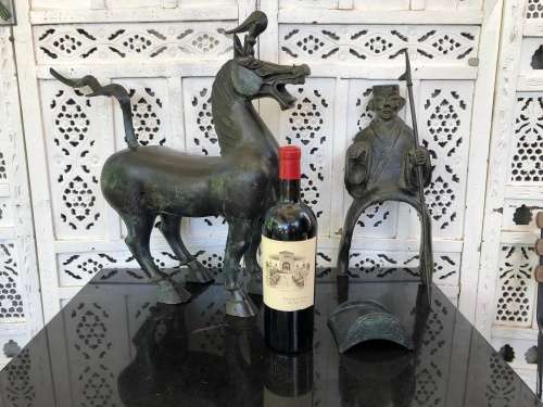 WOW !!! HUGE BRONZE SCULPTURE OF A CHINESE ARMED WARRIOR ON A TANG HORSE - VERY IMPRESSIVE PIECE