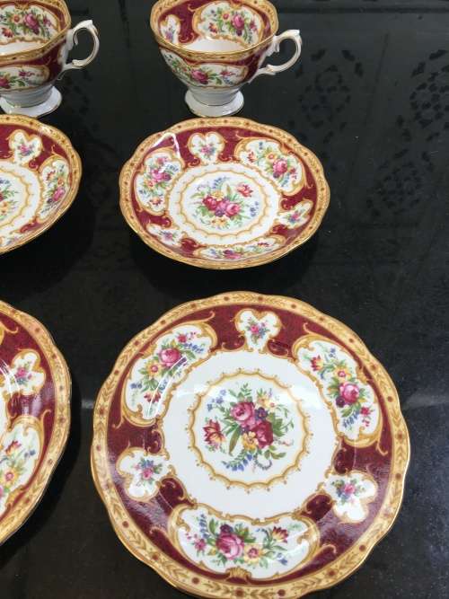 Delightful Lady Hamilton c1939-1945 Date Stamp Royal Albert Bone China England,Tea Trios