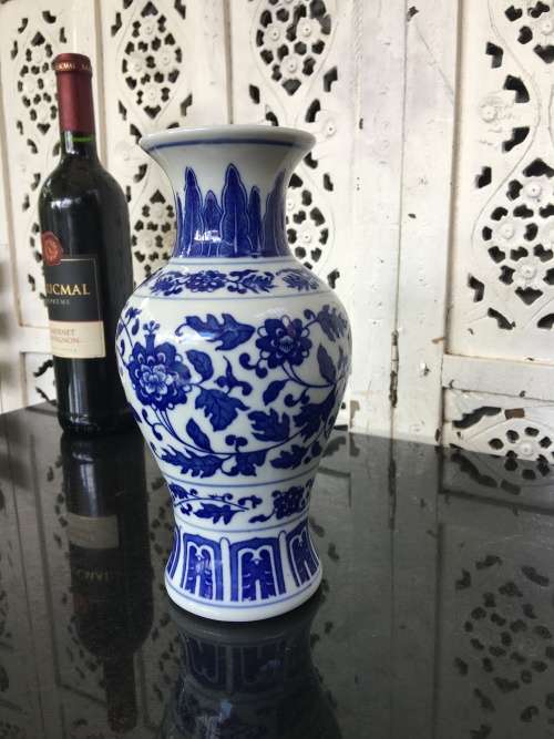 Beautiful Chinese Hand Painted Under Glaze Blue Ming Style 21 cm Vase with Old Markings