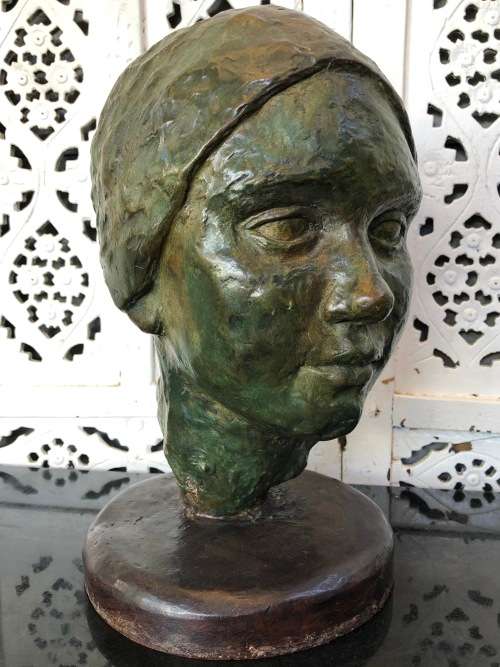 WOW !!! STUNNING HEAVY BRONZE SCULPTURE OF A WOMANS HEAD WEIGHING 8 Kg's - UNSIGNED
