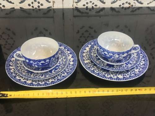 Beautiful set of Japanese Nippon Tokusei  c1926-1945 Porcelain 8 pc Tea Trios Phoenix Pattern