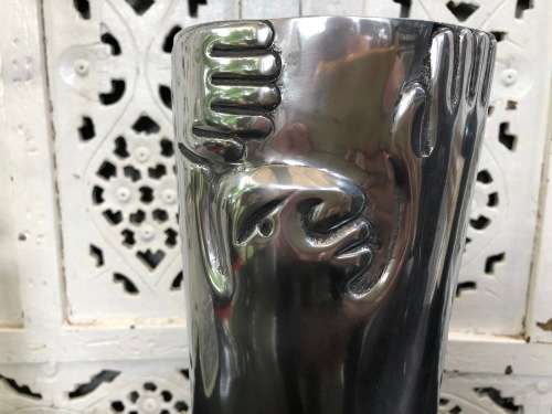 WOW !!! VINTAGE CARROL BOYES SUMO VASE - VALUE R2100.00 - EXCELLENT CONDITION