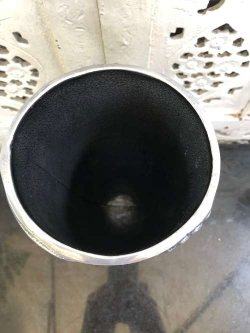 WOW !!! VINTAGE CARROL BOYES SUMO VASE - VALUE R2100.00 - EXCELLENT CONDITION