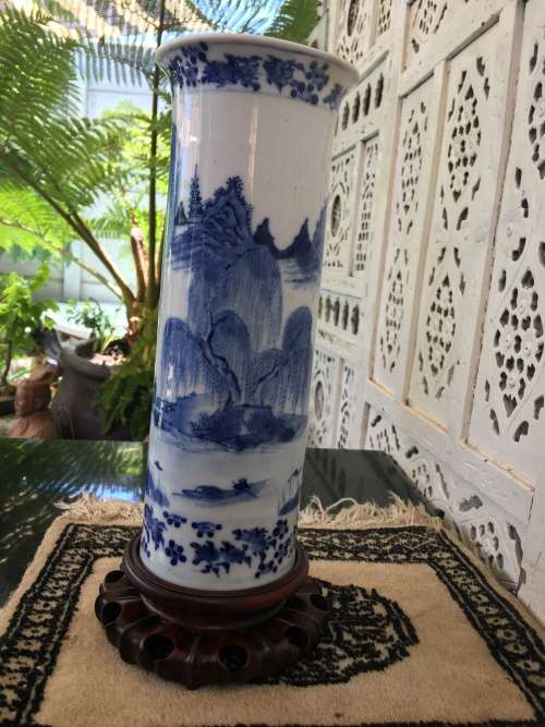 Museum Quality Antique Qing Dynasty c1916 Kangxi Nian Mark Chinese Brush Pot on Wood Stand.