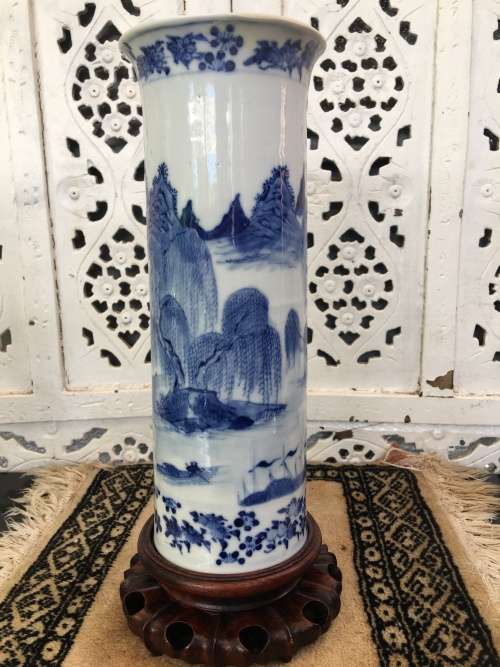 Museum Quality Antique Qing Dynasty c1916 Kangxi Nian Mark Chinese Brush Pot on Wood Stand.