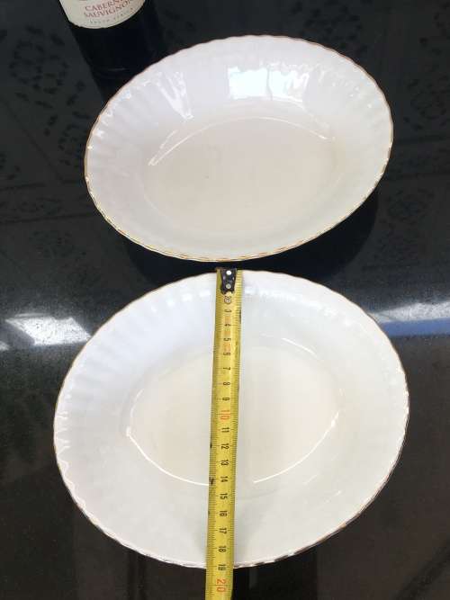 2 Classic Gold & White Val'd'Or Royal Albert Bone China England, Large Oval Serving Bowls