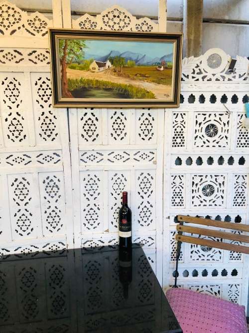 FANTASTIC FRAMED OIL ON BOARD COTTAGE SCENE DATED 1984 BY RITA L - UNKNOWN