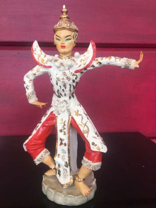 Beautiful Vintage 1940s Porcelain  Eastern Dancing Red & White  & Gold Figurines By Kathi Urback