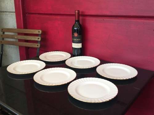 Set of 6 Classic Gold & White Val'd'Or Royal Albert Bone China England, Porcelain 20cm Plates