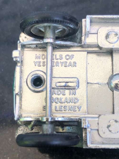 WOW !!! VINTAGE LESNEY MODELS OF YESTERYEAR 1907 ROLLS ROYCE SILVER GHOST - No 15 - METAL