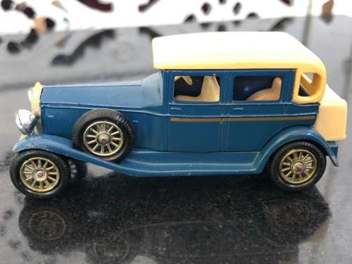 WOW !!! DIECAST LLEDO MODEL - DAYS GONE - ROLLS ROYCE "D" - METAL WITH PLASTIC TRIM
